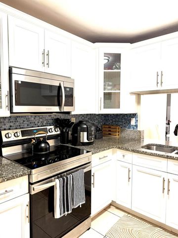 1421 NW 45th Street 2, Deerfield Beach, FL 33064
