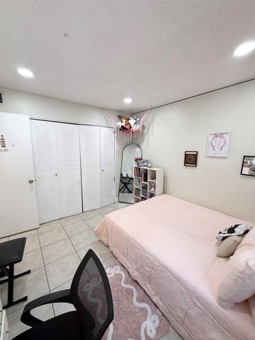 1421 NW 45th Street 2, Deerfield Beach, FL 33064