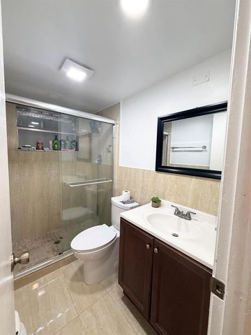1421 NW 45th Street 2, Deerfield Beach, FL 33064