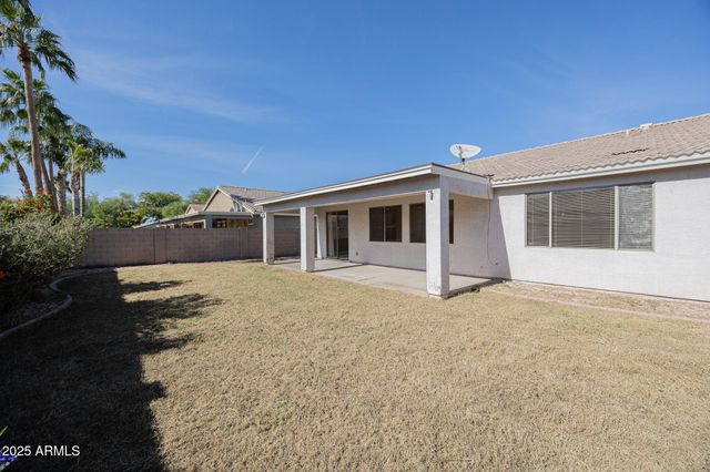 123 W ELMWOOD Place, Chandler, AZ 85248