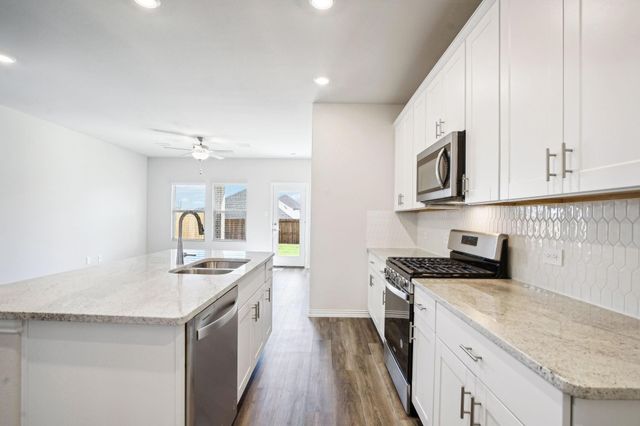 4012 Sandstone Drive, Princeton, TX 75071