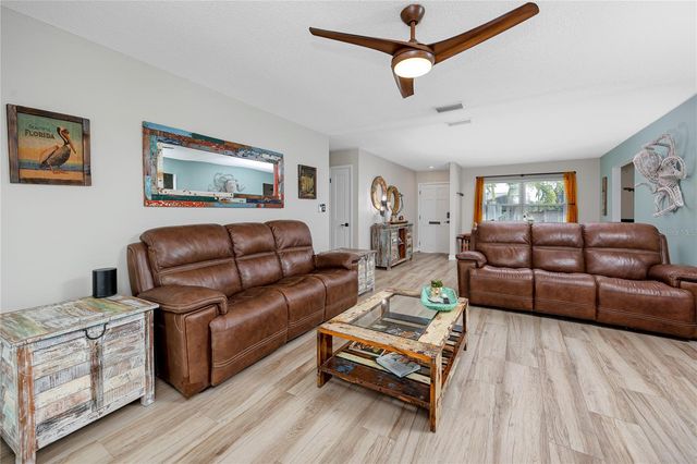 4550 3RD STREET N, St Petersburg, FL 33703