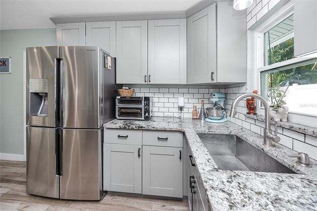 4550 3RD STREET N, St Petersburg, FL 33703