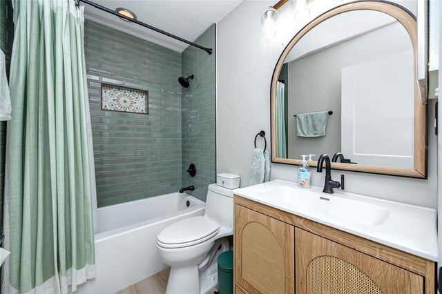 4550 3RD STREET N, St Petersburg, FL 33703