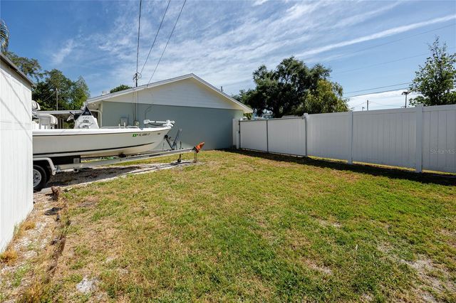 4550 3RD STREET N, St Petersburg, FL 33703