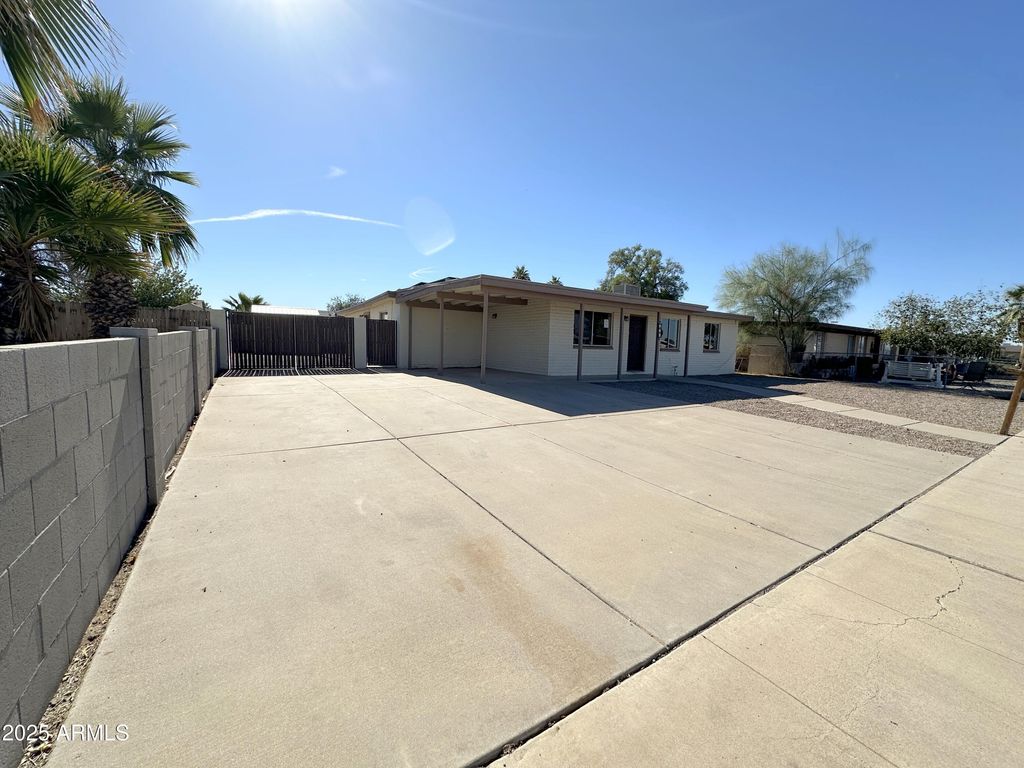 119 E Cholla Street, Casa Grande, AZ 85122 — photo 2