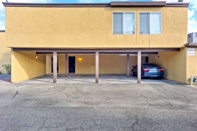 1404 Santa Anita Drive B, Las Vegas, NV 89119