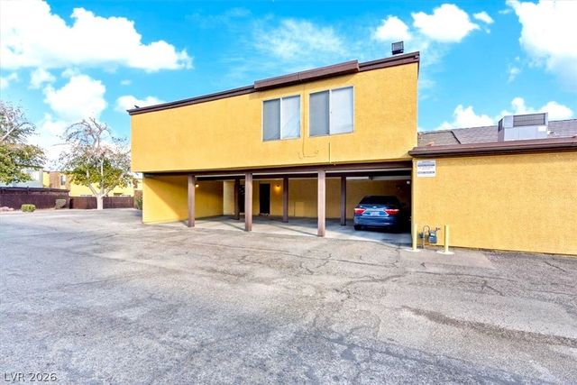 1404 Santa Anita Drive B, Las Vegas, NV 89119