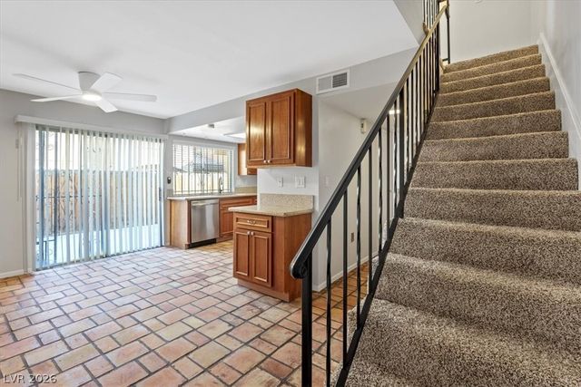 1404 Santa Anita Drive B, Las Vegas, NV 89119