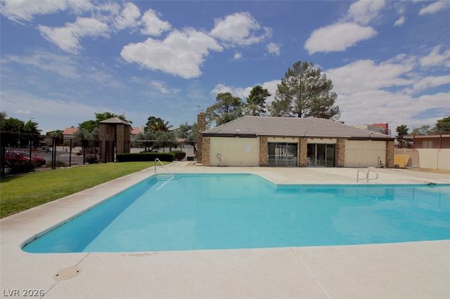 1404 Santa Anita Drive B, Las Vegas, NV 89119