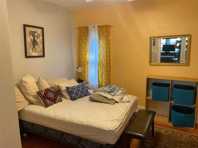 475 22ND AVENUE N, St Petersburg, FL 33704