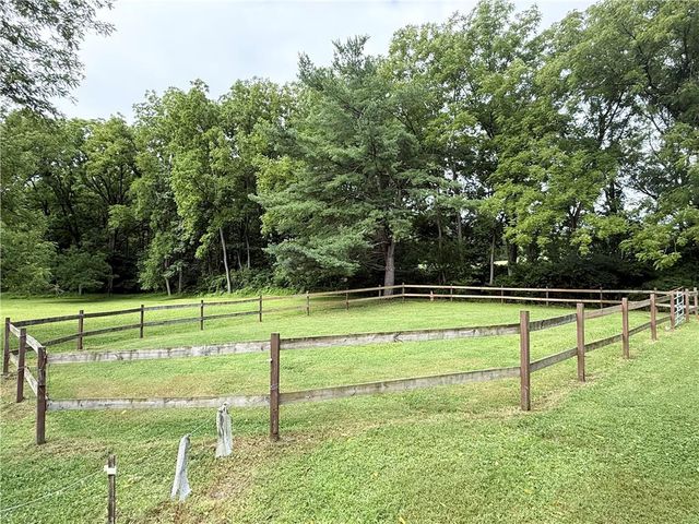 740 Engler Road, Plainfield Twp, PA 18064
