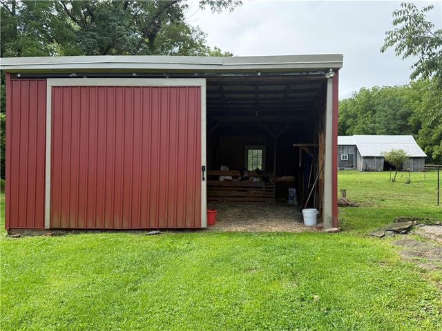 740 Engler Road, Plainfield Twp, PA 18064