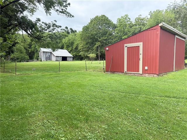 740 Engler Road, Plainfield Twp, PA 18064