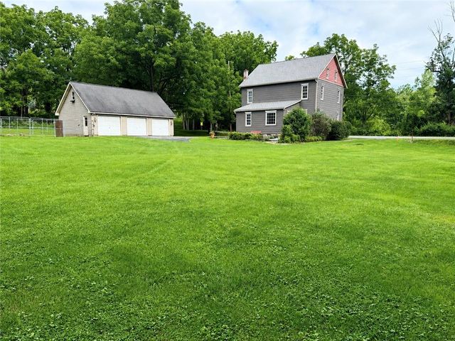 740 Engler Road, Plainfield Twp, PA 18064