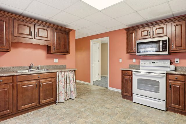 318 Eaglebend Drive, Cohutta, GA 30710