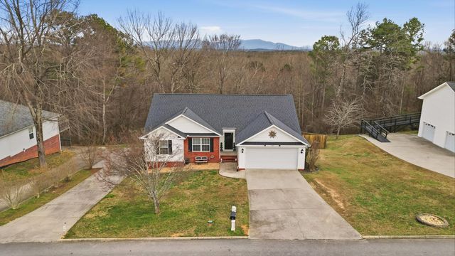 318 Eaglebend Drive, Cohutta, GA 30710