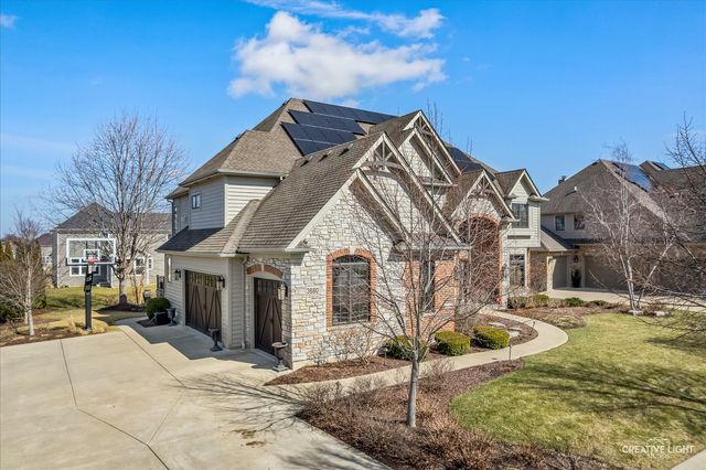 3680 Broadleaf Avenue, Elgin, IL 60124