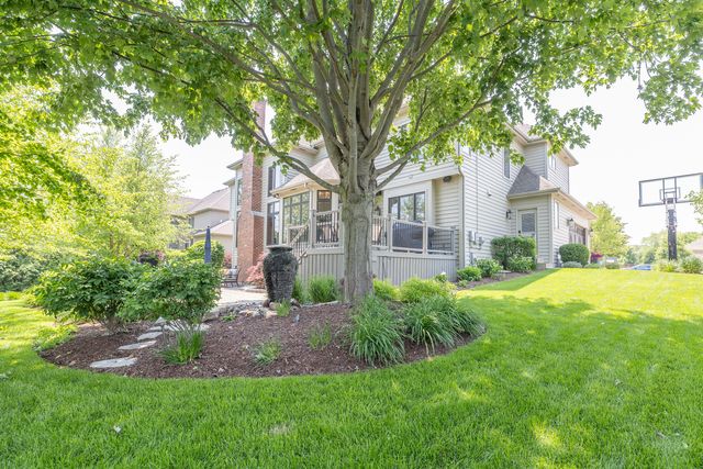 3680 Broadleaf Avenue, Elgin, IL 60124