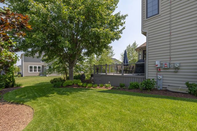 3680 Broadleaf Avenue, Elgin, IL 60124
