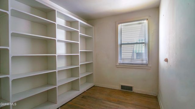 19 Marwill Street, Albany, NY 12209