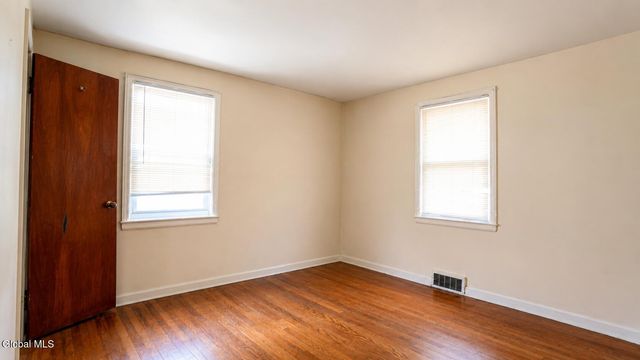 19 Marwill Street, Albany, NY 12209