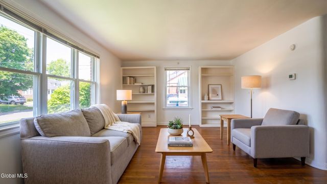 19 Marwill Street, Albany, NY 12209