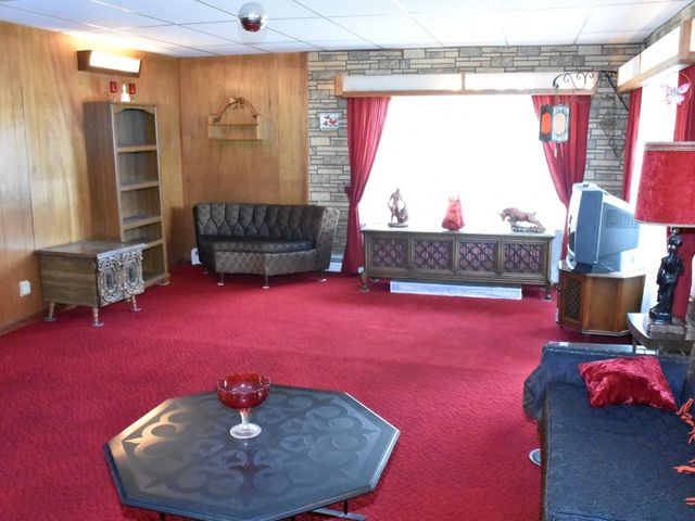 232 WILLOW Street, Meadville, PA 16335