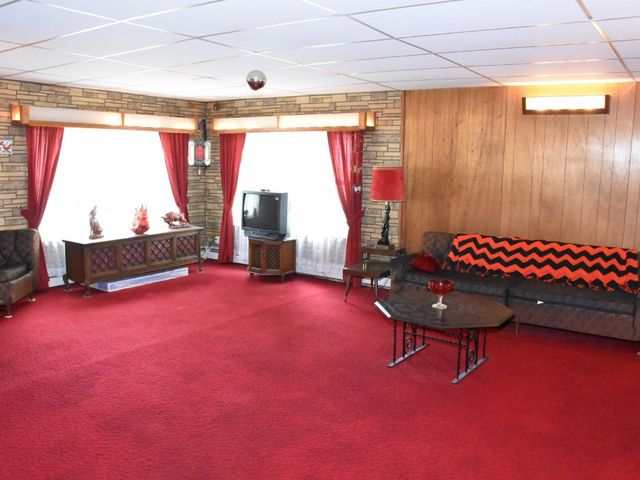 232 WILLOW Street, Meadville, PA 16335