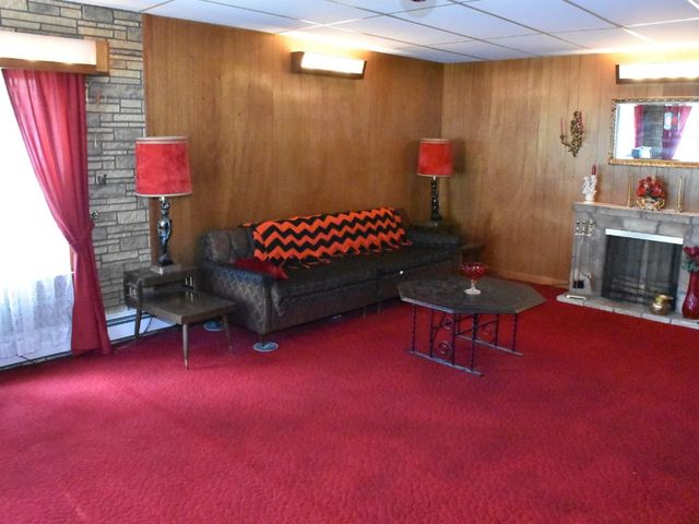 232 WILLOW Street, Meadville, PA 16335