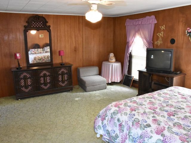 232 WILLOW Street, Meadville, PA 16335