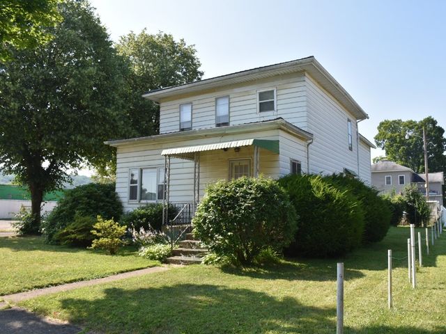 232 WILLOW Street, Meadville, PA 16335