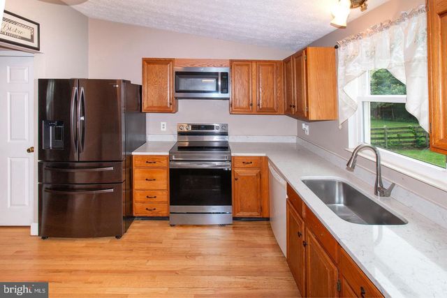 13626 OLD DAIRY RD, Herndon, VA 20171