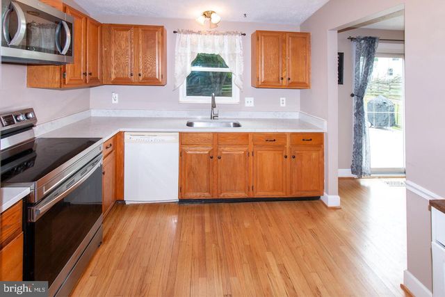 13626 OLD DAIRY RD, Herndon, VA 20171
