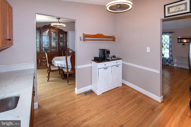 13626 OLD DAIRY RD, Herndon, VA 20171