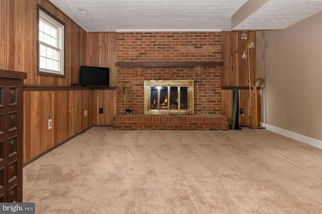 13626 OLD DAIRY RD, Herndon, VA 20171
