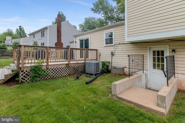 13626 OLD DAIRY RD, Herndon, VA 20171