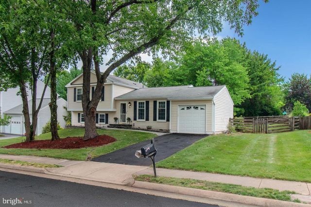 13626 OLD DAIRY RD, Herndon, VA 20171