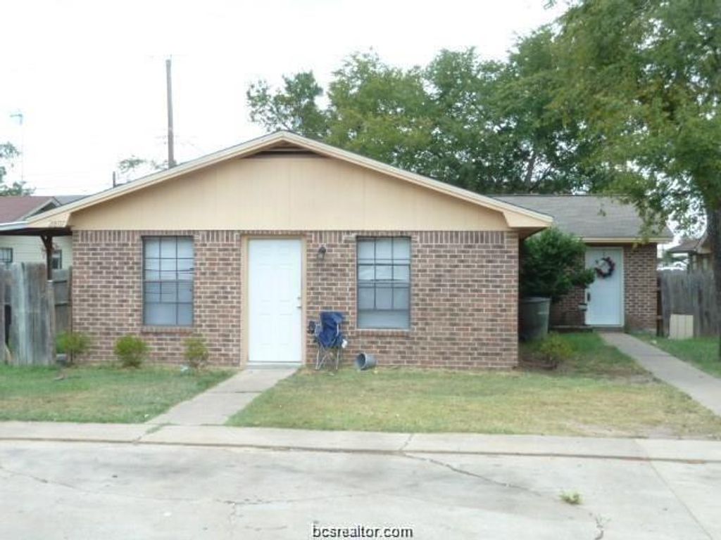 2807 Sprucewood ST, Bryan, TX 77801