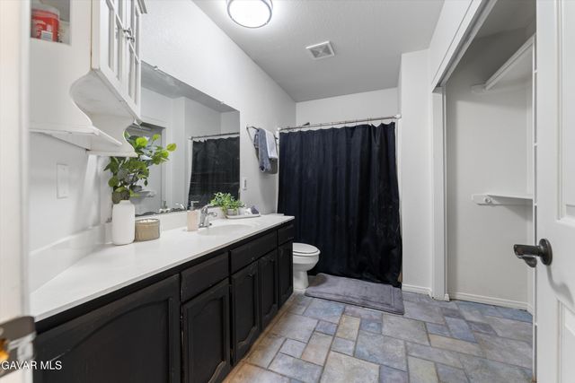 431 W 72nd Street, Rosamond, CA 93560