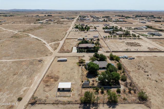 431 W 72nd Street, Rosamond, CA 93560