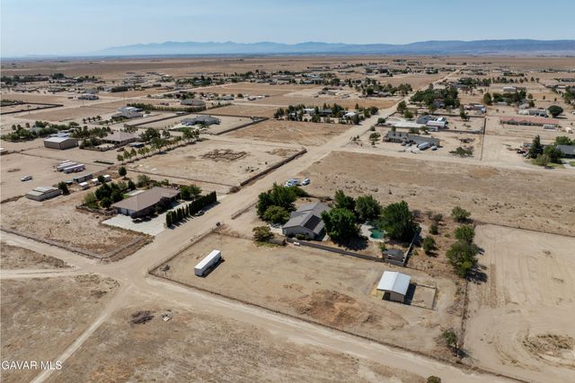 431 W 72nd Street, Rosamond, CA 93560