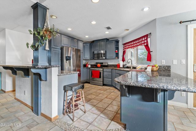 431 W 72nd Street, Rosamond, CA 93560