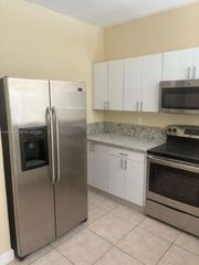 1663 SE 27th Drive 207, Homestead, FL 33035
