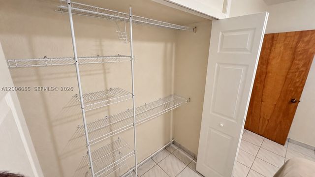 7960 SW 36th Ter, Miami, FL 33155
