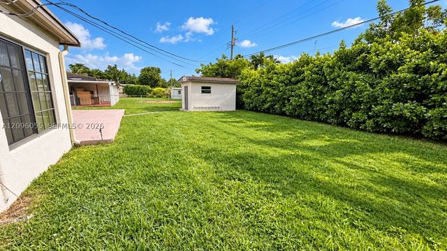 7960 SW 36th Ter, Miami, FL 33155