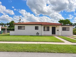 7960 SW 36th Ter, Miami, FL 33155