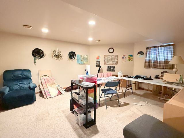 2022 N Aspen Drive, Woodstock, IL 60098