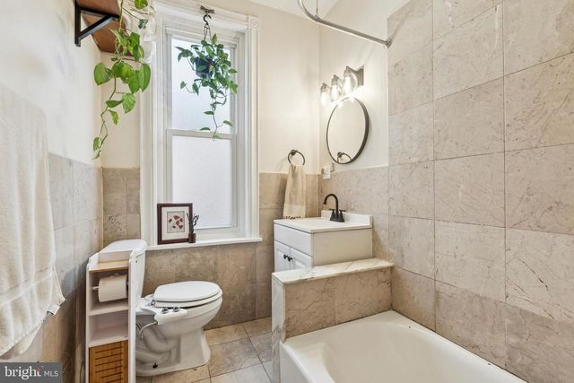 5308 PINE ST, Philadelphia, PA 19143