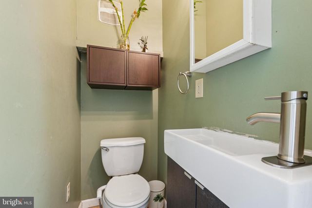 5308 PINE ST, Philadelphia, PA 19143
